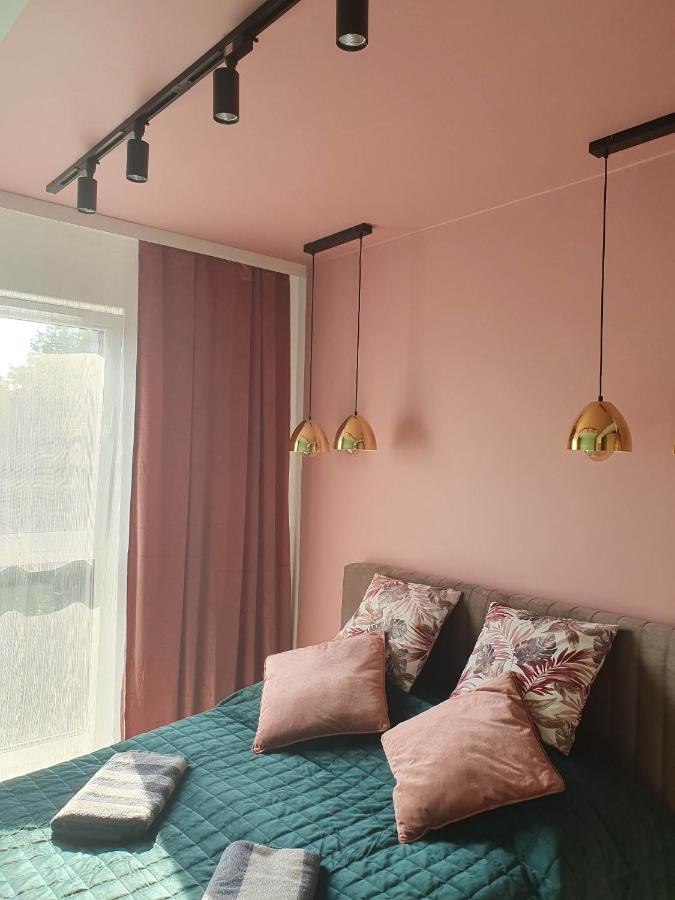 Apartament 3 Pokojowy Lub Pokoj W Mieszkaniu W Nowym Bloku Varşovia Exterior foto